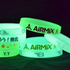 Glow in dark color Silicone Rubber Wristbands For Gifts